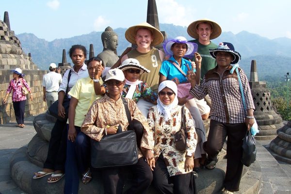 diversity-speaker-indonesia-papua-boroburu-temple